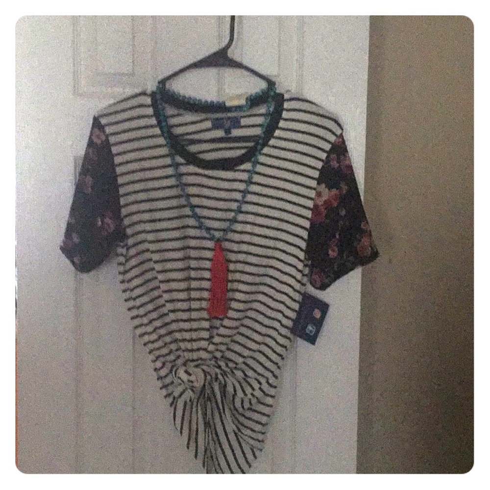 Black and white horizontal striped blouse
